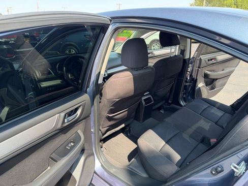 Used 2017 Subaru Legacy 2.5i Premium AWD/4WD image 10