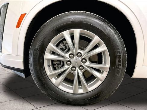 Used 2023 Cadillac XT6 Luxury AWD/4WD image 8