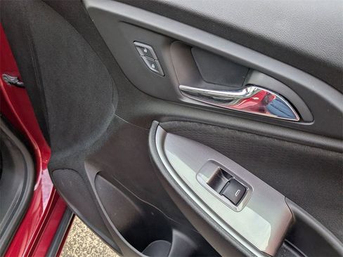 Used 2019 Chevrolet Malibu RS image 25