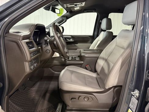 Used 2022 Chevrolet Tahoe LT w/ Luxury Package image 10