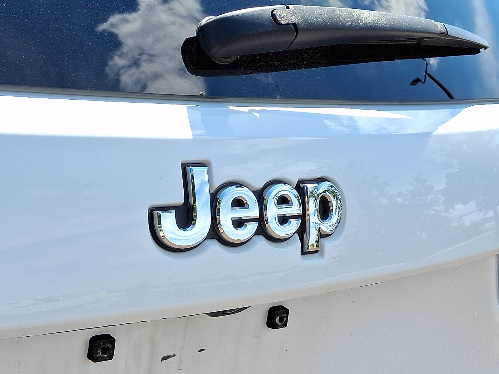 Used 2017 Jeep Grand Cherokee Limited AWD/4WD image 31