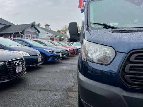 Used 2016 Ford Transit 350 XL image 2