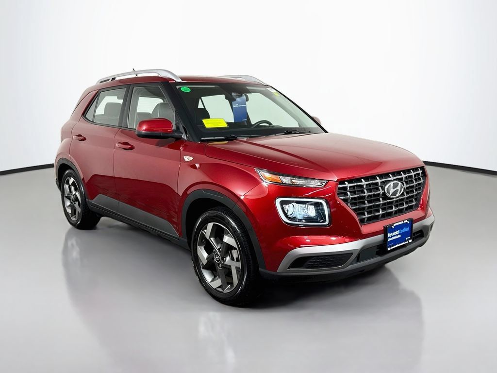 Used 2024 Hyundai Venue Limited FWD image 10