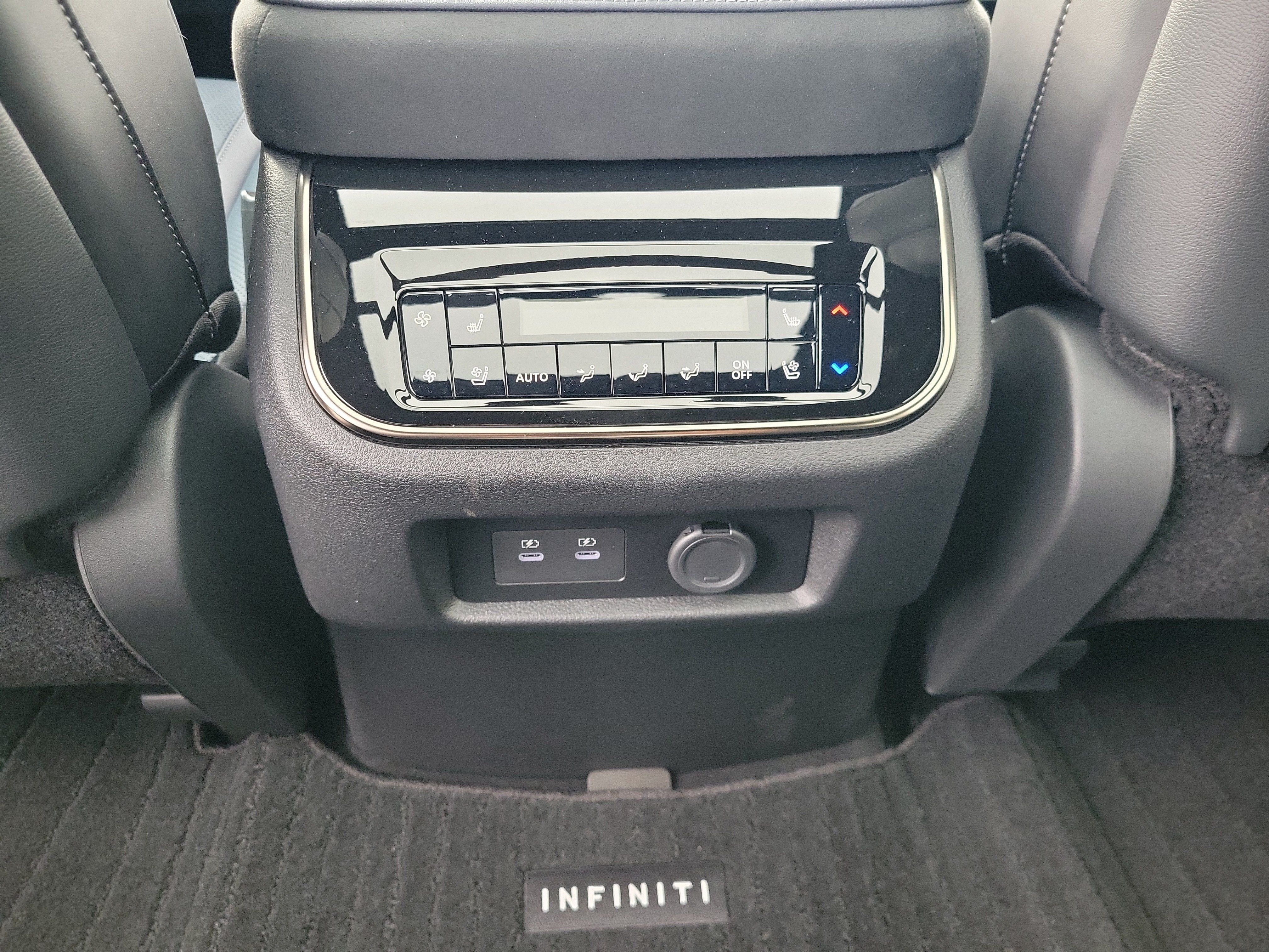 New 2026 INFINITI QX80 4WD image 25