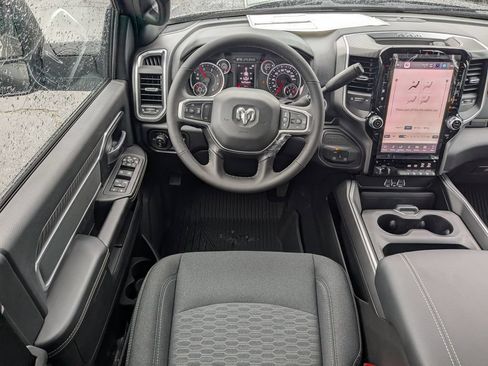 New 2026 RAM 2500 Big Horn AWD/4WD image 16