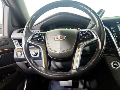 Used 2019 Cadillac Escalade Platinum image 24