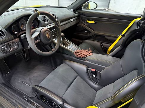 Used 2024 Porsche 718 Cayman GT4 RS RWD image 14