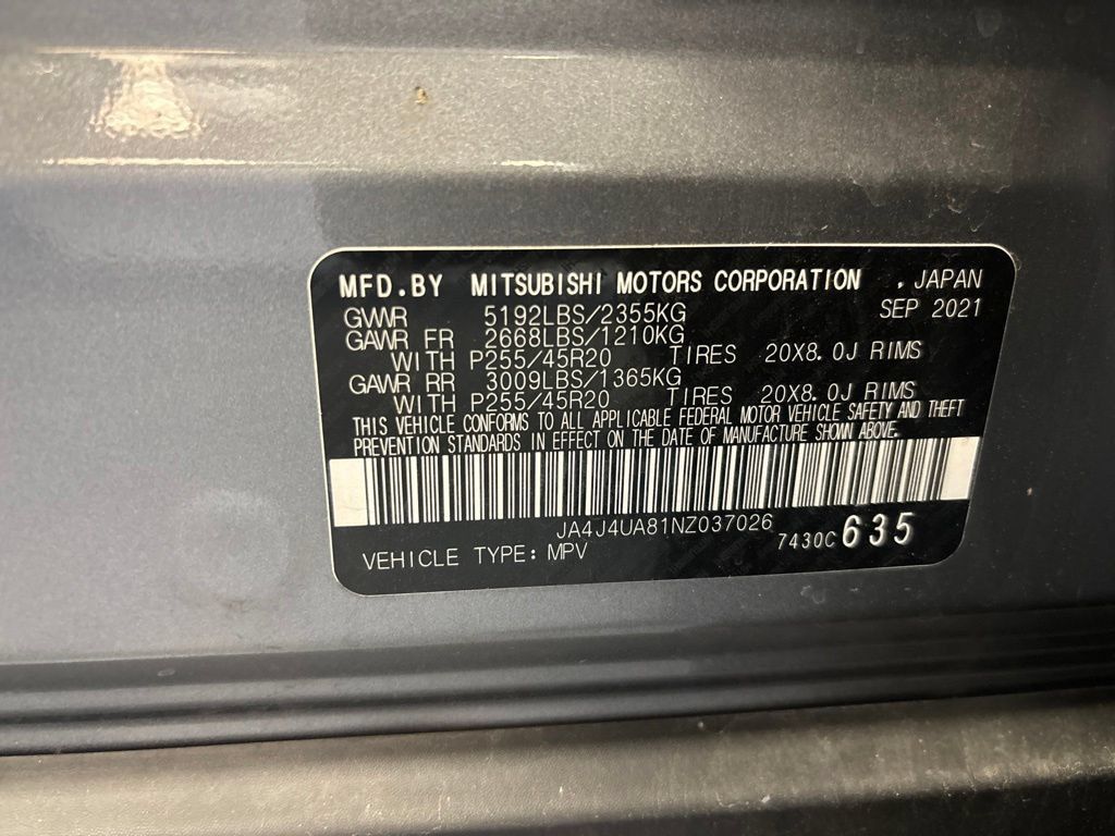 Used 2022 Mitsubishi Outlander SE AWD/4WD image 3