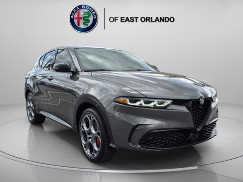 Used 2024 Alfa Romeo Tonale Veloce w/ Active Assist Package AWD/4WD image 1