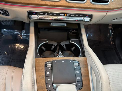 Used 2022 Mercedes-Benz GLE 350 image 19