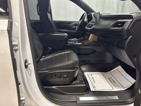 Used 2022 Chevrolet Tahoe High Country image 11