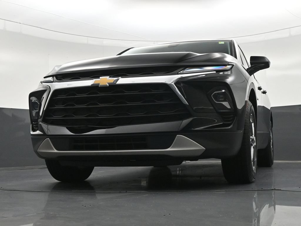 Used 2023 Chevrolet Blazer LT FWD image 35