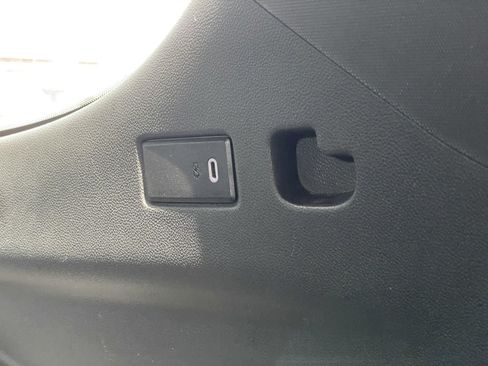 Used 2021 Chevrolet Tahoe Z71 AWD/4WD image 42