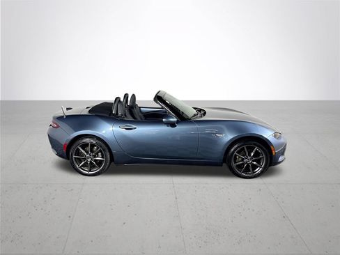 Used 2016 MAZDA MX-5 Miata Grand Touring RWD image 5