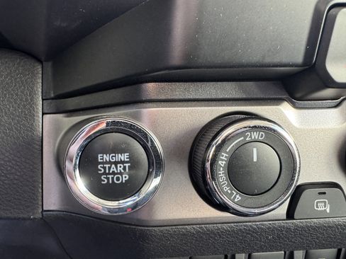 Used 2023 Toyota Tacoma SR5 image 27