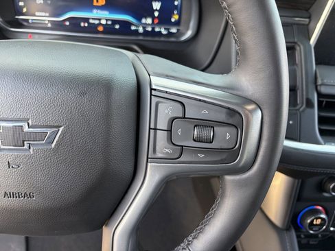 Certified 2023 Chevrolet Suburban Z71 w/ Z71 Off-Road Package AWD/4WD image 26