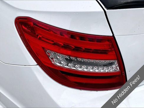 Used 2015 Mercedes-Benz C 350 4MATIC Coupe image 27