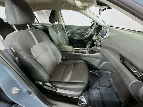 Certified 2025 Nissan Sentra SV image 34