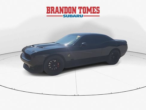 Used 2021 Dodge Challenger R/T Scat Pack RWD image 4
