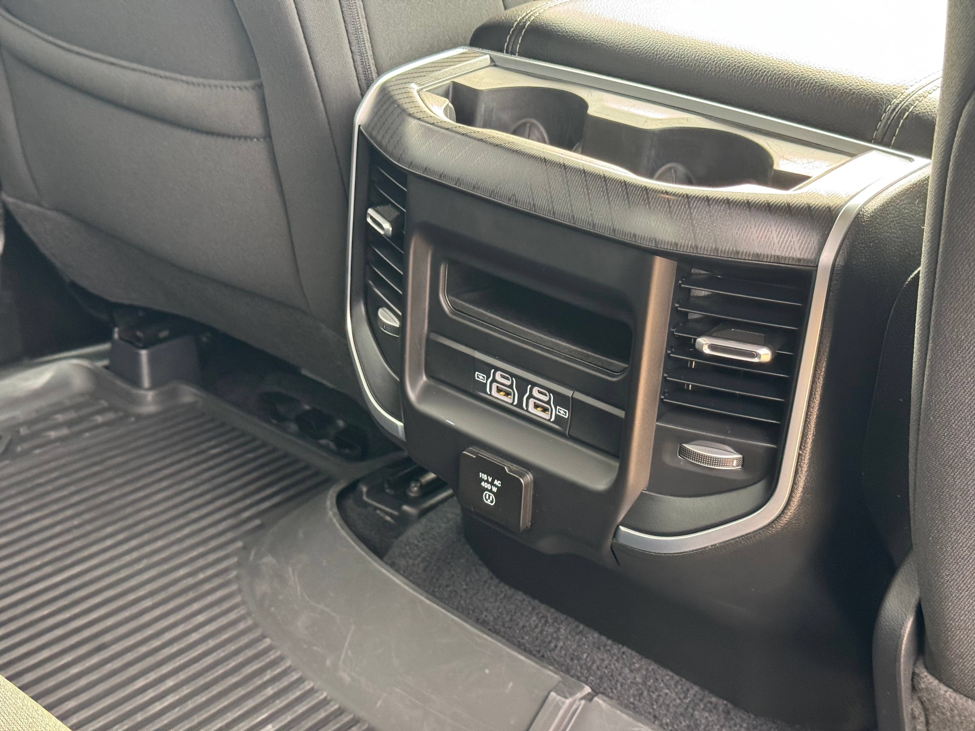 Used 2025 RAM 1500 Big Horn AWD/4WD image 19