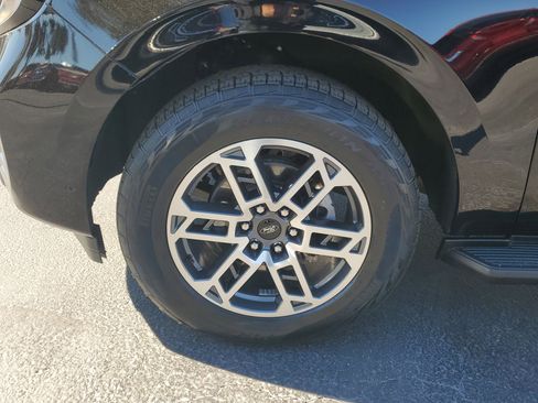 Certified 2025 Ford Expedition Max Active image 5