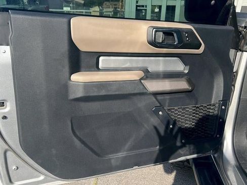 Used 2022 Ford Bronco Wildtrak AWD/4WD image 16