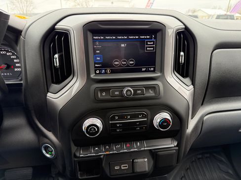 Used 2022 GMC Sierra 1500 Pro w/ Pro Value Package image 17