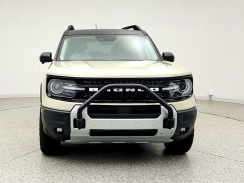 Used 2025 Ford Bronco Sport Badlands w/ Sasquatch Badlands Package AWD/4WD image 2