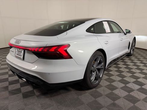 Used 2023 Audi e-tron GT Premium Plus AWD/4WD image 9