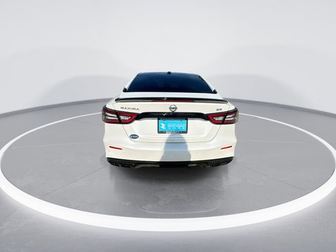Used 2022 Nissan Maxima SR w/ Sport Mat Group FWD image 7