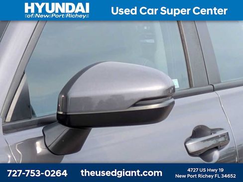 Used 2024 Honda HR-V LX image 11