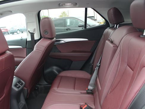 New 2025 Buick Envision Sport Touring image 12