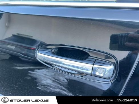 Used 2017 Lexus GX 460 image 12