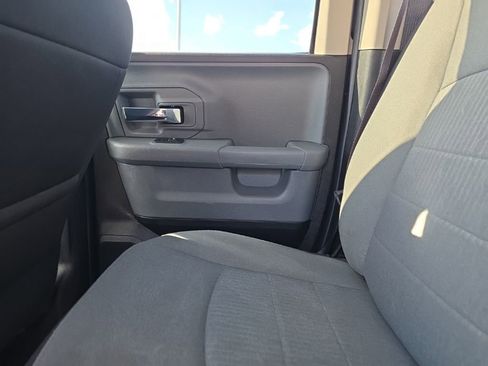 Used 2024 RAM 1500 Classic SLT AWD/4WD image 11
