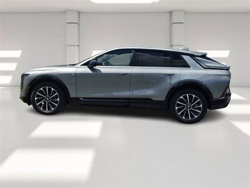 New 2025 Cadillac Lyriq Sport image 2