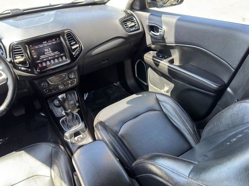Used 2019 Jeep Compass Limited AWD/4WD image 33