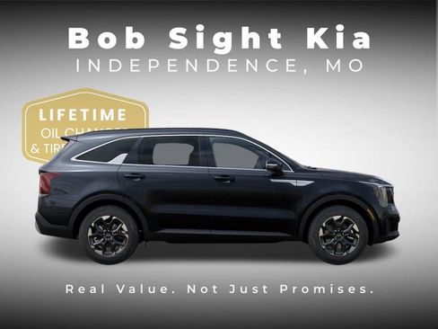 New 2026 Kia Sorento S FWD image 7