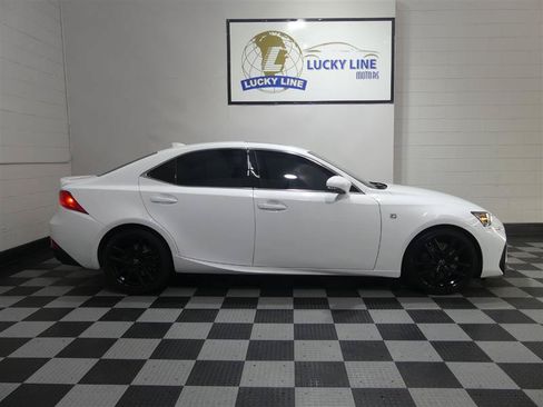 Used 2020 Lexus IS 300 F Sport w/ F Sport Package AWD/4WD image 6