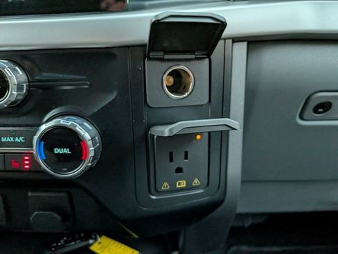 Used 2022 Ford F150 XLT w/ Equipment Group 302A High image 33