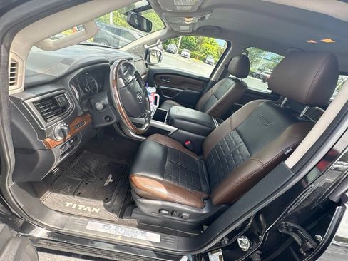 Used 2017 Nissan Titan Platinum Reserve RWD image 8
