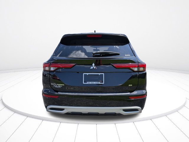 Used 2024 Mitsubishi Outlander SE AWD/4WD image 4