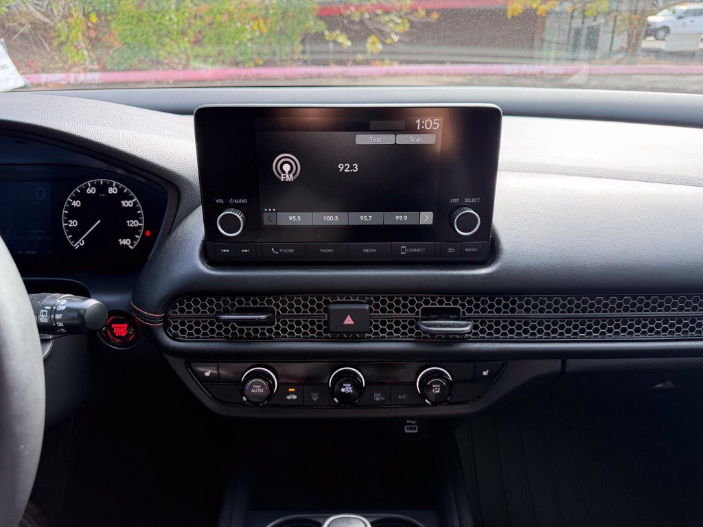 Used 2025 Honda HR-V Sport image 20