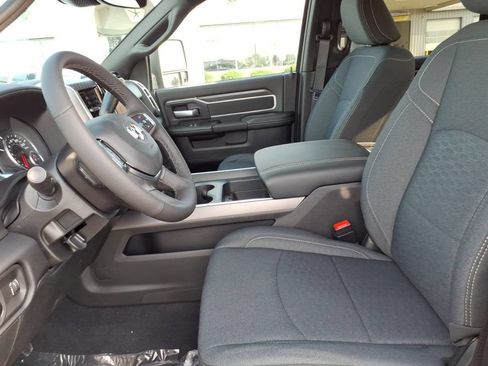 New 2027 RAM 3500 Big Horn AWD/4WD image 10