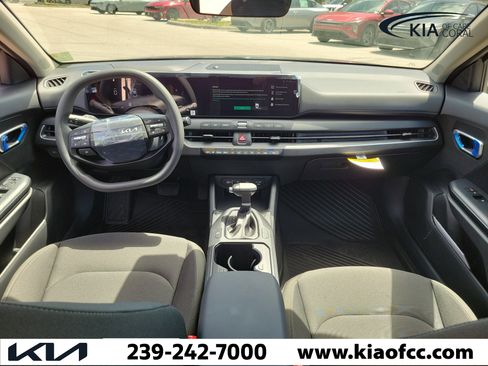 New 2026 Kia K4 LXS image 14