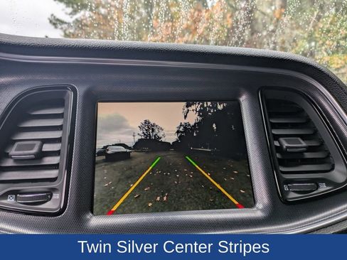 Used 2015 Dodge Challenger SRT w/ Technology Group image 16