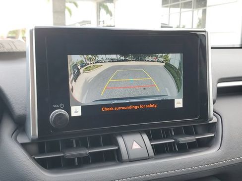 Used 2024 Toyota RAV4 XLE w/ Convenience Package FWD image 28