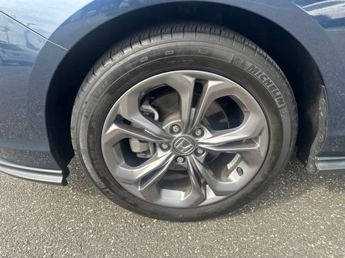 Used 2023 Honda Accord EX image 11