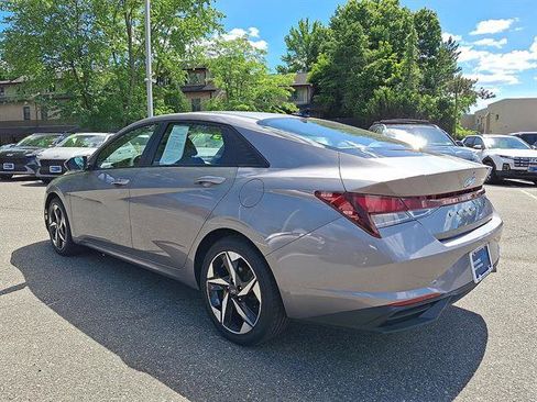 Certified 2023 Hyundai Elantra SEL w/ Convenience Package FWD image 22