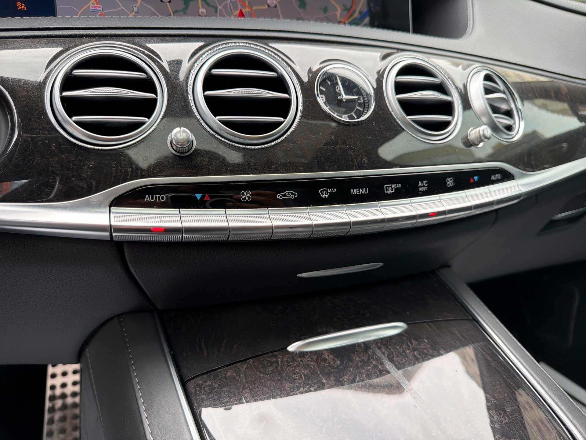 Used 2018 Mercedes-Benz S 560 4MATIC Sedan image 17