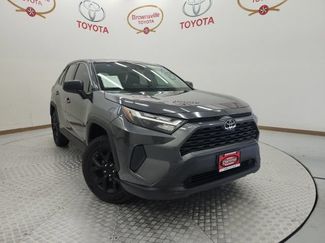 Used 2023 Toyota RAV4 LE FWD video 1